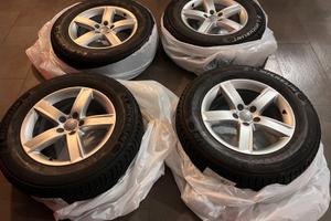 PNEUMATICI invernali+ CERCHI Audi Q5 del 2010