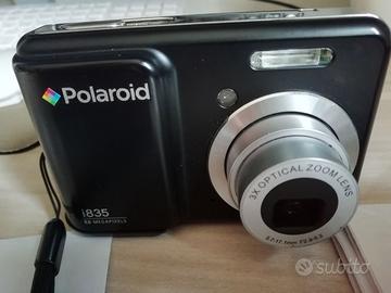 POLAROID i835