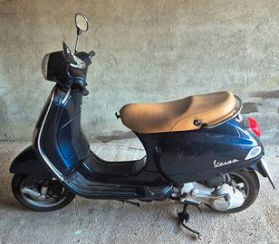 Piaggio Vespa 150 LX