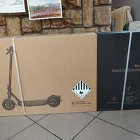 Xiaomi Electric Scooter 4 Go monopattino elettrico