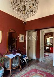 P13867 Appartamento d'Epoca via Sangiuliano