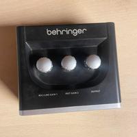 Scheda audio Behringer