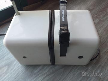 radio cubo brionvega bianca anni 70