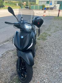 Beverly deep black 400 2024 o permuta t Max