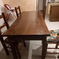 Tavolo  artigianale  di noce nazionale