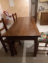 Tavolo  artigianale  di noce nazionale