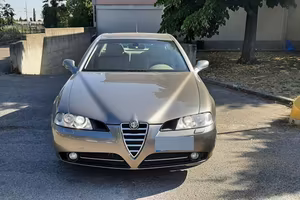 Alfa Romeo 166