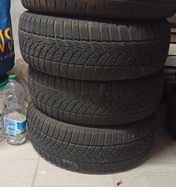 4 gomme invernali Renault Clio + 1 estiva