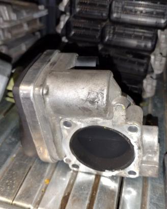 Corpo farfallato VW GOLF 5 20 benz del 2004