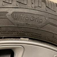 Ruote invernali Goodyear Ultragrip 9 185/55R15