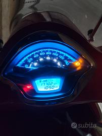 vespa 300 GTS touring 