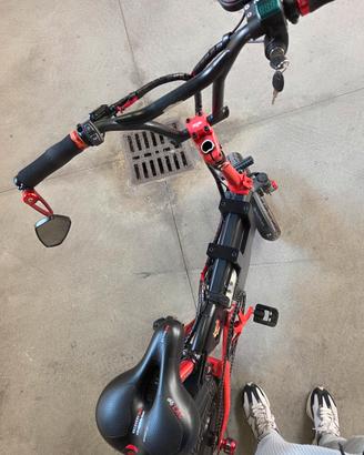 bicicletta elettrica modificata