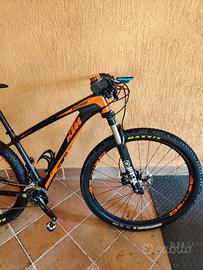 MTB 29 KTM myroon serie in carbonio