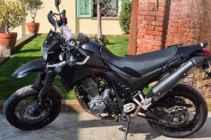 Yamaha XT660R