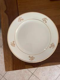 Set 14 piattini da dolce in porcellana