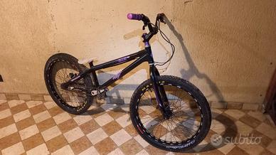 street trial Onza 24"