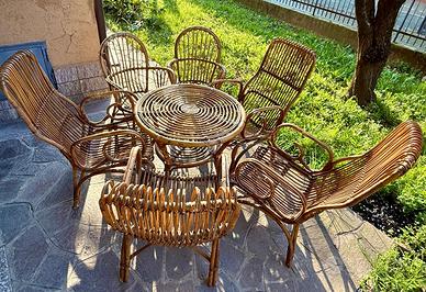 Set giardino in vimini anni ’70 – tavolo + sedie