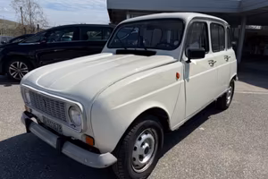 Renault R 4 R4