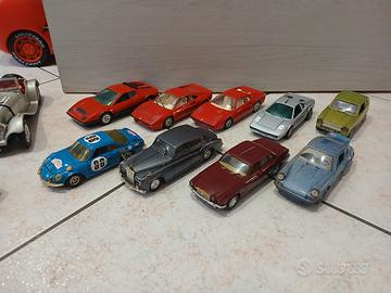 Lotto 11 modellini Burago Polistil Martoys 