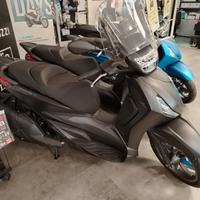 Piaggio Beverly 400