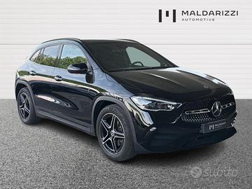 MERCEDES-BENZ GLA 200 d Premium auto