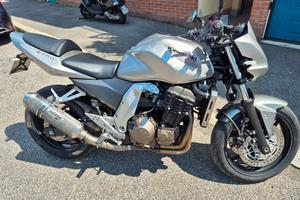kavasaki Z750