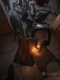 ricambi energi 50cc a liquido del 2002 a 200e