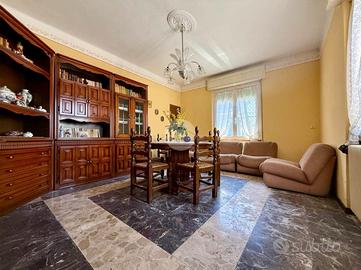 CASA INDIPENDENTE A OFFLAGA
