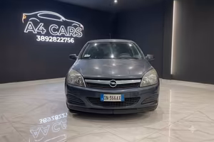 Opel Astra GTC 1.4 16V Twinport 3 porte Enjoy