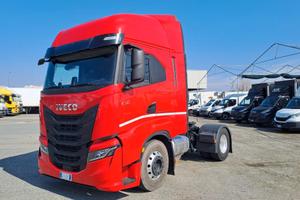 Iveco S-WAY 480 TRATTORE IN ADR