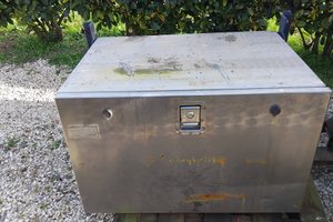 Cassetta per camion autocarro