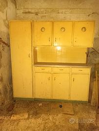 Credenza vintage anni 50 mettitutto cucina