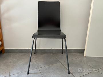 Sedia Ikea nera