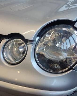 Proiettore sinistro VOLKSWAGEN POLO del 2004