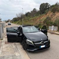 Mercedes-Benz Classe A200d AMG Premium