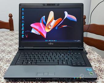 Notebook Fujitsu i7 quad-core veloce 8GB, SSD-256.