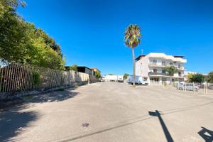 Piazzale 2.000mq fl300