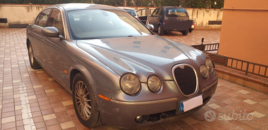 Jaguar S-type 2,7 Turbodiesel - Anno 2006