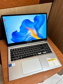 Pc Portatile ASUS VivoBook 16X i5-1235U SSD Nuovo