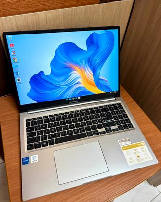 Pc Portatile ASUS VivoBook 16X i5-1235U SSD Nuovo