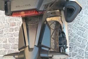 Honda xadv 