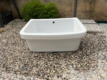 Pilozzo lavanderia in ceramica