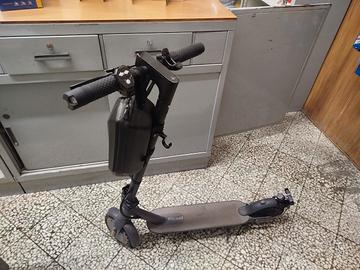monopattino riceel light 