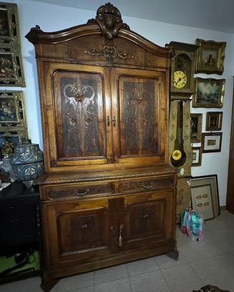 Mobile antico dell’800 in noce