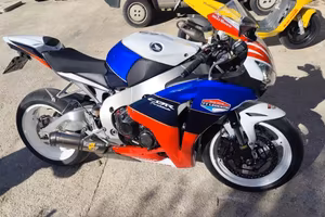 CBR 1000 RR