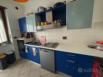 Cucina lineare buono stato