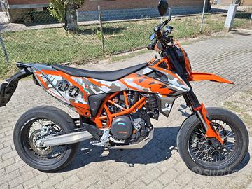 KTM 690 SMCR