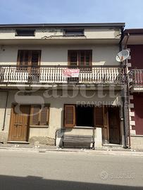 Villa o villino Pietrastornina