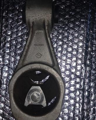 supporto superiore nissa juke 1.5 dci 