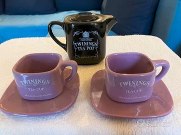 Tazze e teiera Twinings; buon dono per te.